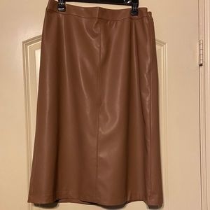 Faux leather pencil skirt